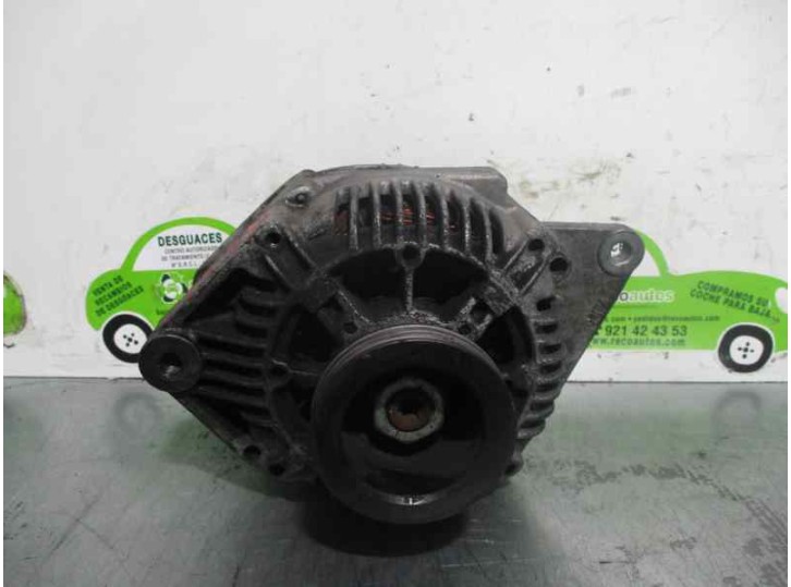 Recambio de alternador para renault clio ii fase i (b/cbo) 1.4 referencia OEM IAM 7700429042 2542275A VALEO