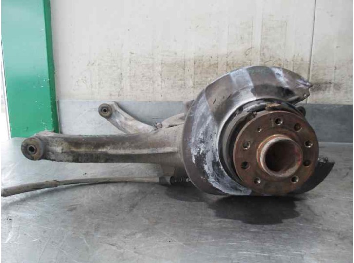 Recambio de mangueta trasera izquierda para opel omega 2.0 referencia OEM IAM   CESTA 34 B