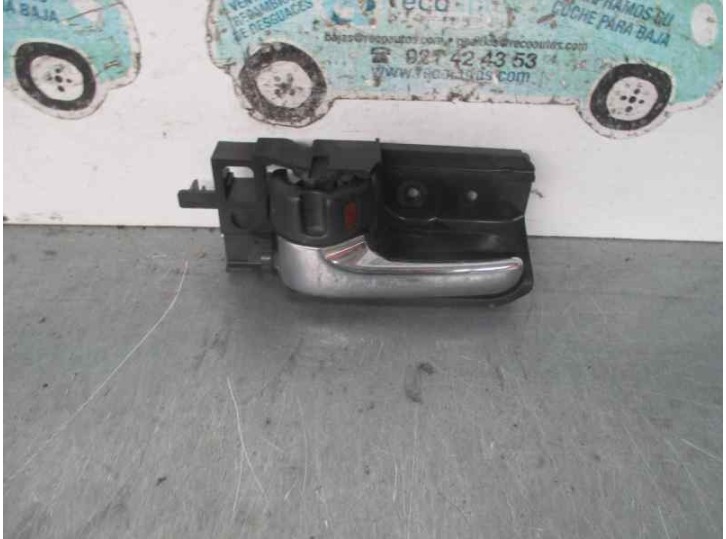 Recambio de maneta interior trasera izquierda para toyota avensis berlina (t25) 1.8 16v cat referencia OEM IAM 50594A1 