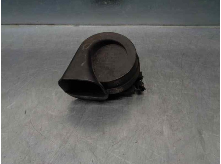Recambio de claxon para infiniti fx 5.0 v8 cat referencia OEM IAM 