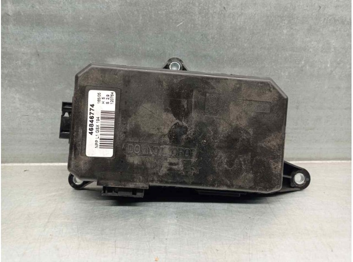 Replacement central locking unit for Fiat Croma (194) 1.9 JTD 16V CAT OEM IAM reference 46846774 