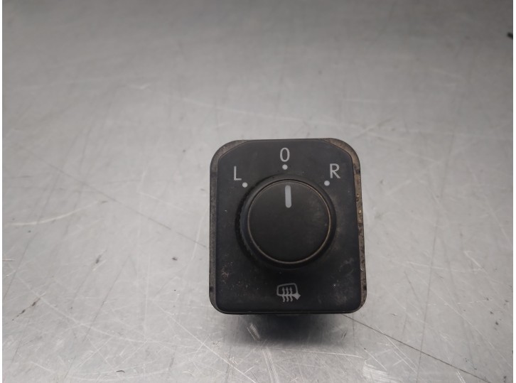 Recambio de mando retrovisor para skoda kamiq (nw4) 1.5 16v tsi act referencia OEM IAM 654959566  