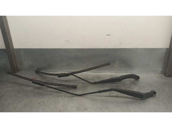 Recambio de brazo limpia delantero derecho para renault scenic rx4 (ja0) 1.9 dci diesel cat referencia OEM IAM   