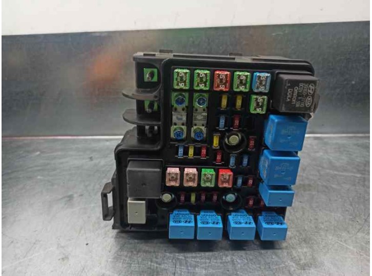 Recambio de caja reles / fusibles para kia cee´d 1.6 crdi cat referencia OEM IAM 919501H040 