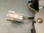 Recambio de cerradura capot para ford mondeo iii (b5y) 2.0 tdci referencia OEM IAM 3S7143102AA 3S7143102AA 