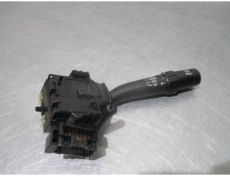 Recambio de mando luces para toyota avensis berlina (t25) 1.8 16v cat referencia OEM IAM 173650  