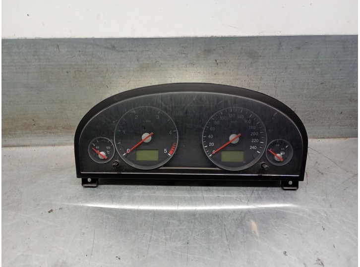 Recambio de cuadro instrumentos para ford mondeo iii (b5y) 2.0 tdci referencia OEM IAM 3S7T10849GC 1351745 