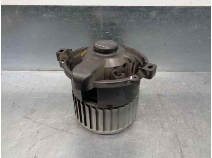 Recambio de motor calefaccion para mitsubishi colt berlina 3 (cz) 1.1 cat referencia OEM IAM 7801A097  