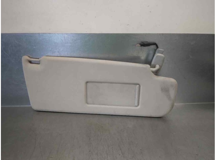Recambio de parasol derecho para seat altea (5p1) reference referencia OEM IAM 6Q0857552E  