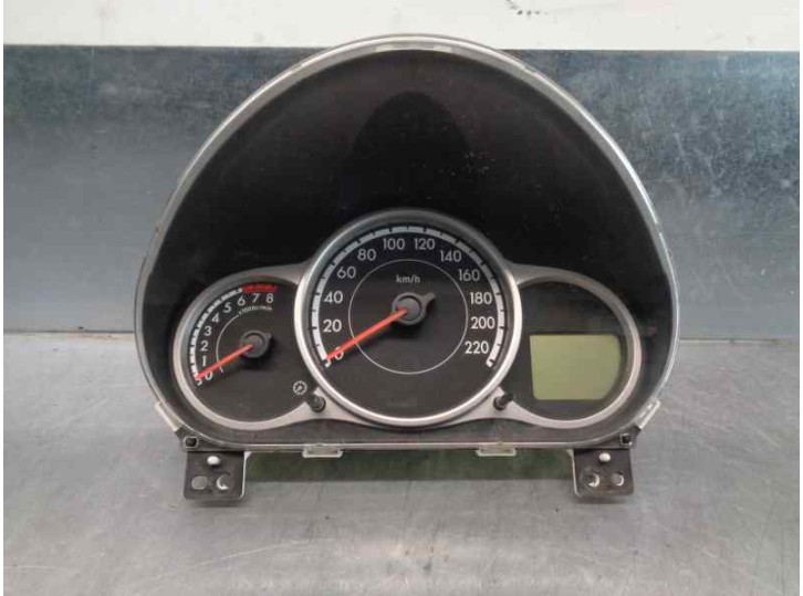 Recambio de cuadro instrumentos para mazda 2 lim. (de) 1.3 16v cat referencia OEM IAM DF7155471B 