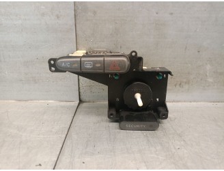 Recambio de mando multifuncion para toyota yaris (ncp1/nlp1/scp1) 1.3 16v cat referencia OEM IAM 758294 8401052100 