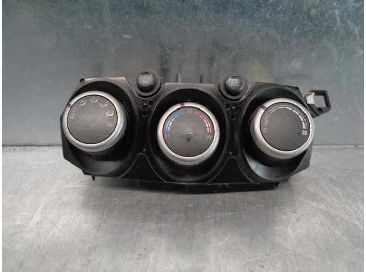 Recambio de mando calefaccion / aire acondicionado para mazda 2 lim. (de) 1.3 16v cat referencia OEM IAM DF7161190B 