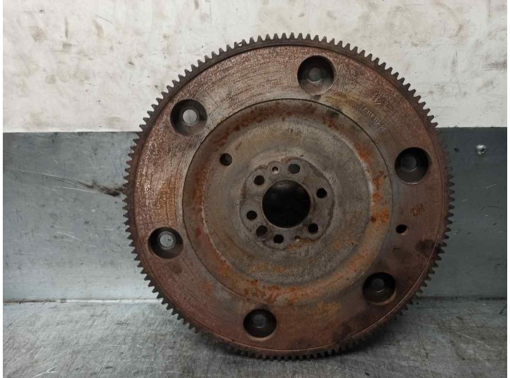 Replacement flywheel for Citroën C4 Cactus 1.2 12V e-THP / PureTech OEM IAM reference 9811911580 