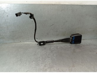 Recambio de enganche cinturon para skoda karoq (nu7, nd7) 1.6 tdi referencia OEM IAM 57A857755C  