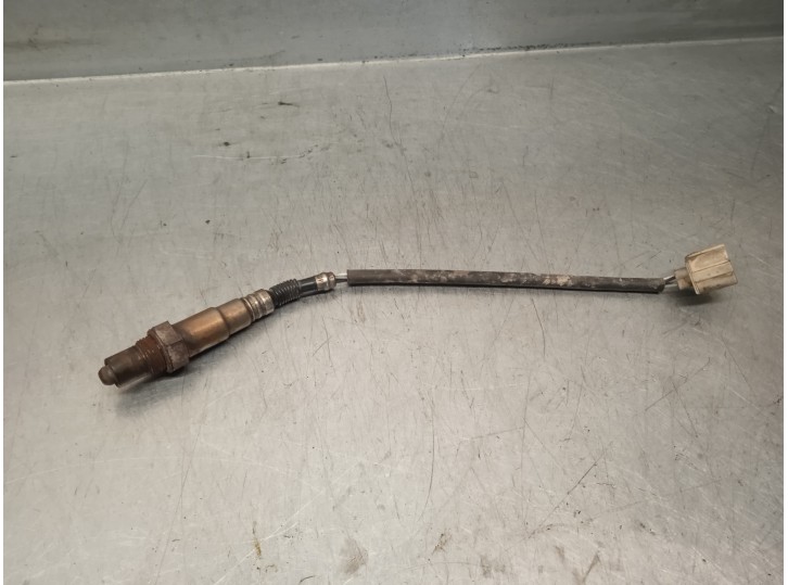 Recambio de sonda lambda para dodge avenger se referencia OEM IAM 56029084AA 0258006915 BOSCH