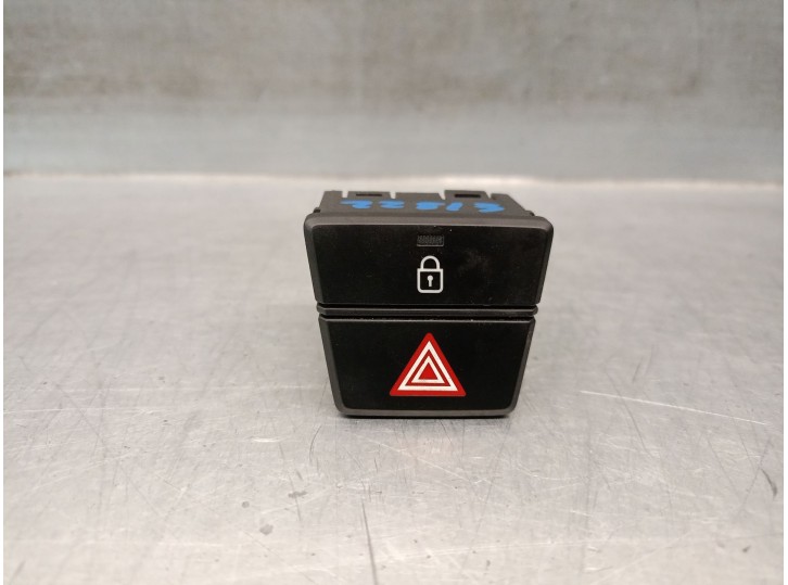 Recambio de warning para hyundai i20 ii (gb, ib) 1.2 referencia OEM IAM 93790C79004XU 93790C79004XU 