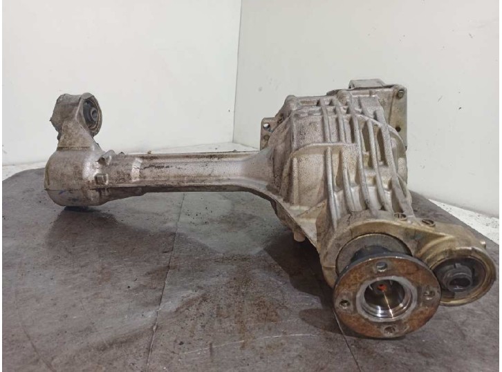 Replacement front differential for Nissan Pathfinder (R51) 2.5 DCi Diesel CAT OEM IAM reference EA09 EA08