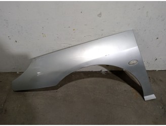 Recambio de aleta delantera izquierda para peugeot 407 (6d_) 2.0 hdi 135 (6drhrh, 6drhre, 6drhrg, 6drhrj) referencia OEM IAM 784