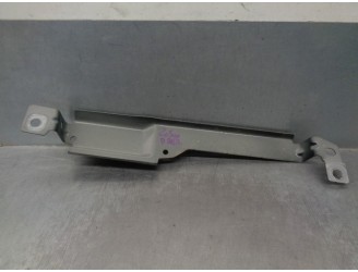 Recambio de refuerzo lateral para volvo xc60 referencia OEM IAM 31424581  