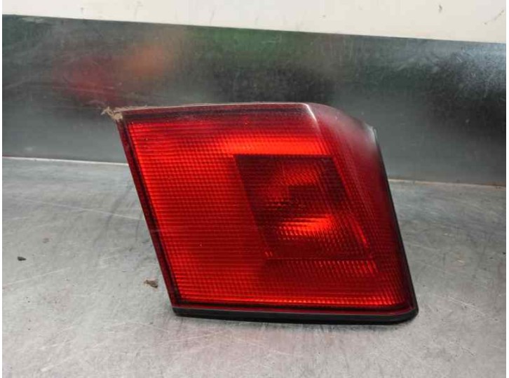 Recambio de piloto trasero izquierdo para mitsubishi carisma berlina 4 (da0) 1.8 16v cat referencia OEM IAM 29200102 PORTON