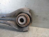 Recambio de brazo suspension superior trasero izquierdo para mercedes-benz clase e (w210) berlina 2.3 16v cat referencia OEM IAM