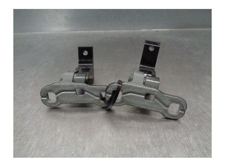 Recambio de bisagra puerta para volvo xc60 referencia OEM IAM 31424596  