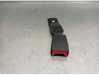 Recambio de enganche cinturon para lancia delta (181) gold referencia OEM IAM 34060062 TRA CENTRAL 5 PUERTAS