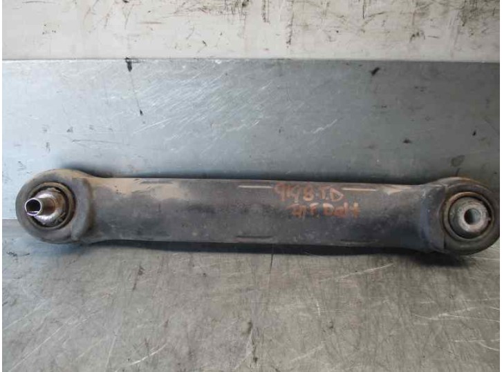 Recambio de brazo suspension inferior trasero izquierdo para mercedes-benz clase e (w210) berlina 2.3 16v cat referencia OEM IAM