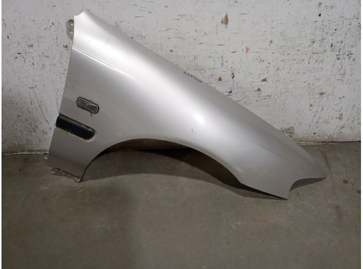 Recambio de aleta delantera derecha para rover 400 ii (rt) 420 si lux referencia OEM IAM 5467758  