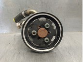 Recambio de bomba servodireccion para volkswagen passat berlina (3b3) 1.9 tdi referencia OEM IAM 8D0145177Q KY17005 KYB