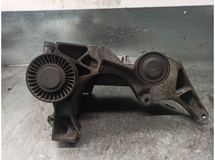 Recambio de soporte alternador para bmw serie 3 berlina (e90) 320d referencia OEM IAM 1116780263902 13992010 