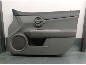 Recambio de guarnecido puerta delantera derecha para dodge avenger se referencia OEM IAM 1000360004XDB  