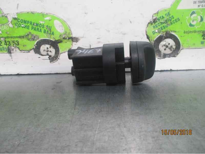 Recambio de botones salpicadero para dacia sandero 0.9 tce cat referencia OEM IAM   