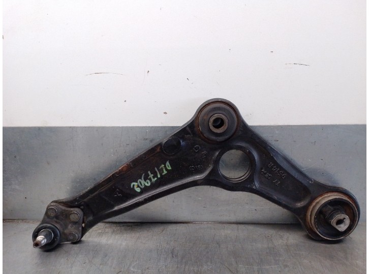 Recambio de brazo suspension inferior delantero izquierdo para renault scenic iv grand limited referencia OEM IAM 545056711R  