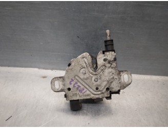Replacement bonnet latch for Ford Focus Turnier (CB4) 1.6 TDCi CAT OEM IAM reference 3M5116700AC 