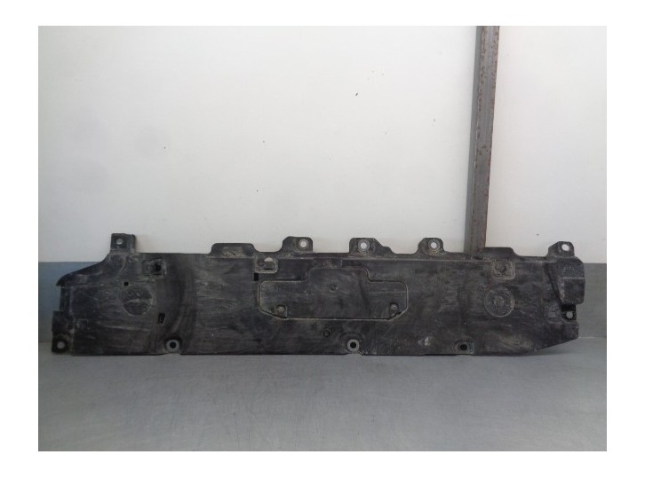 Recambio de cubrecarter para volvo xc60 referencia OEM IAM 31497613  CESTA 38