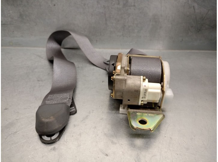 Recambio de cinturon seguridad delantero derecho para rover 400 ii (rt) 420 si lux referencia OEM IAM ECCB32EJ005  