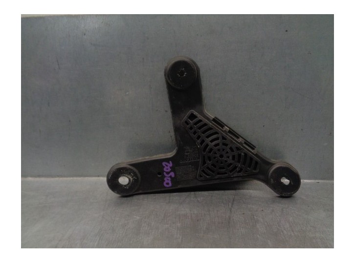 Recambio de molduras delanteras para volvo xc60 referencia OEM IAM 31449316 