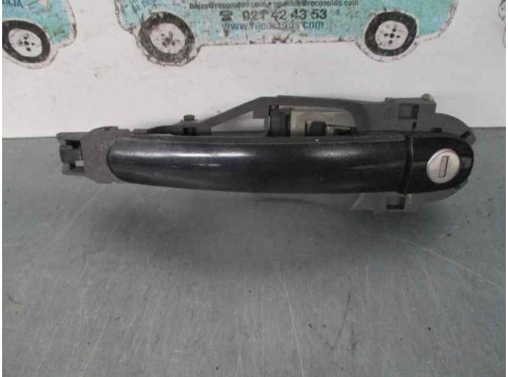 Recambio de maneta exterior delantera izquierda para volkswagen polo (9n3) 1.4 tdi referencia OEM IAM 3B0837885  