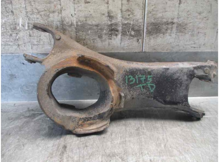 Recambio de brazo suspension inferior trasero derecho para volvo xc90 2.4 diesel cat referencia OEM IAM 31304153  