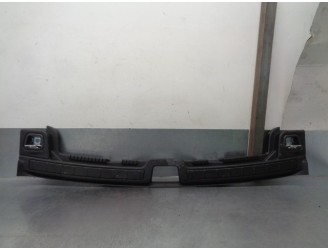 Recambio de molduras traseras para volvo xc60 referencia OEM IAM 31440641  
