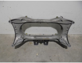 Recambio de puente delantero para lexus is 200 (ds2/is2) 220d referencia OEM IAM CUNA MOTOR CESTA 3