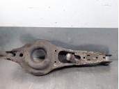 Replacement rear right lower suspension arm for Mazda 3 Sedan (BK) 2.0 16V CAT OEM IAM reference BP4K28300E 