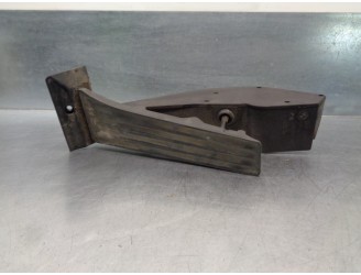 Replacement accelerator pedal potentiometer for BMW 3 Series saloon (E90) 318i OEM IAM reference 35426766931 