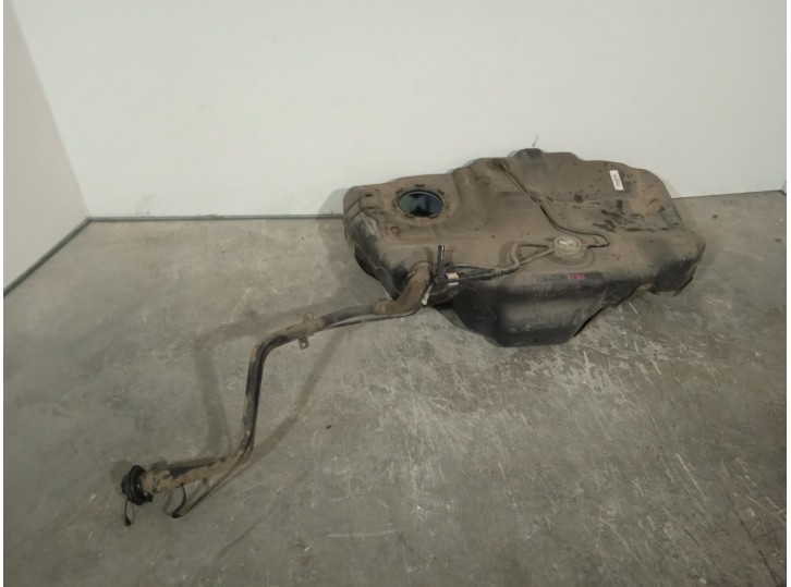 Recambio de deposito combustible para dodge avenger se referencia OEM IAM 05085277AE 