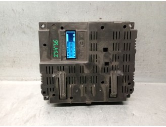 Recambio de caja reles / fusibles para fiat bravo (198) 1.9 8v jtd cat referencia OEM IAM 51847416 9V6CPV839 MAGNETI MARELLI