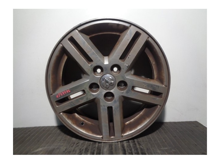 Recambio de llanta para dodge avenger se referencia OEM IAM 0XX67TRMAA R17X6.5J40 ALUMINIO 10P