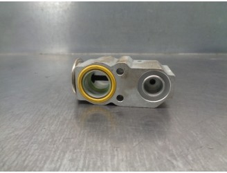 Recambio de valvula expansion para volvo xc60 referencia OEM IAM 32260834 