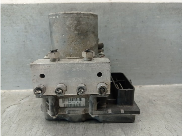 Recambio de abs para peugeot 3008 i monospace (0u_) 2.0 hdi hybrid4 (0urhca) referencia OEM IAM 9678189680 1609233780 0265252503
