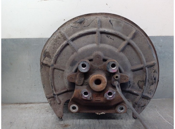 Replacement rear right stub axle for Opel Corsa E 1.3 16V CDTi OEM IAM reference 418942 